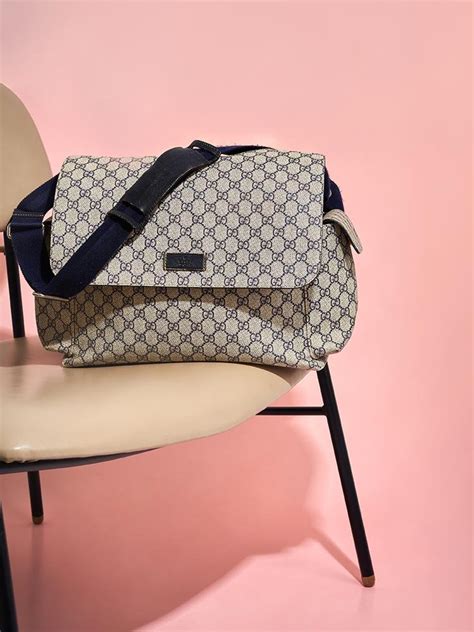 bolsa maternidade gucci original|Bolsa Gucci Maternidade GG Supreme .